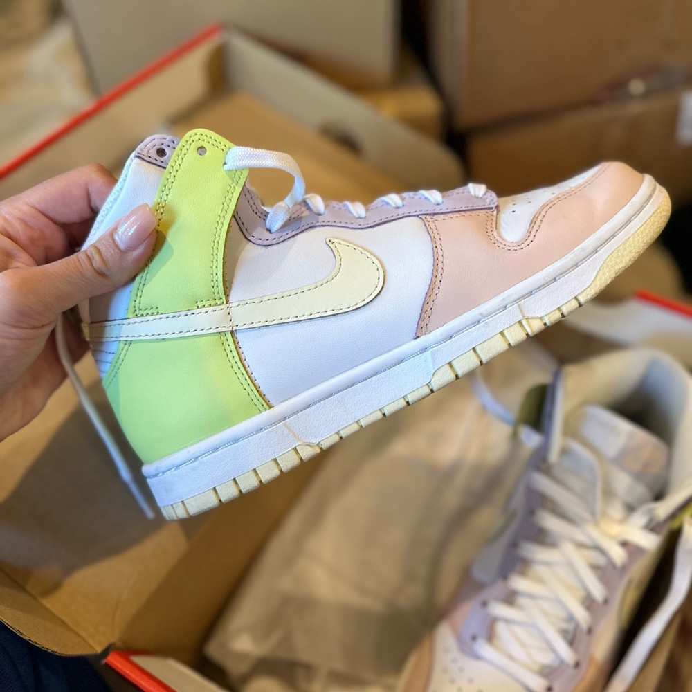 Nike Dunk High  🍋LEMON-TWIST sz 7